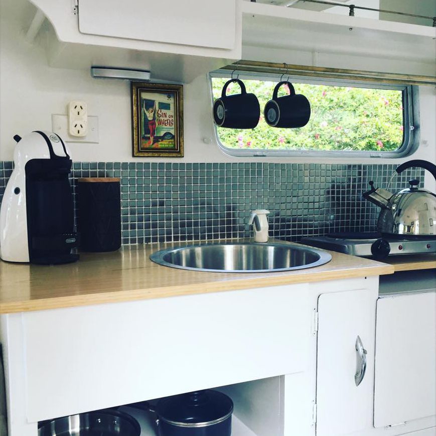 9. Kitchen after.jpg