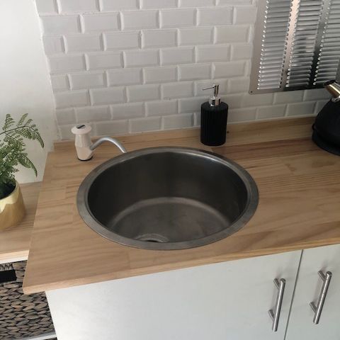 8. Replace benchtops.jpg