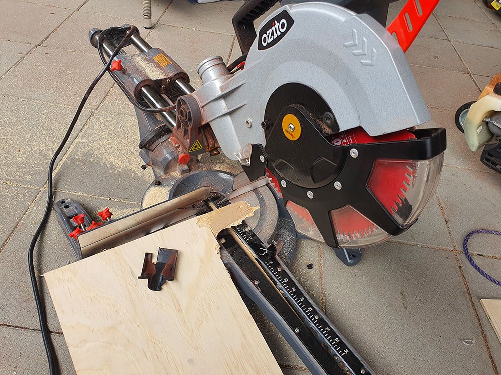Ozito mitre saw blade guard options? Bunnings community