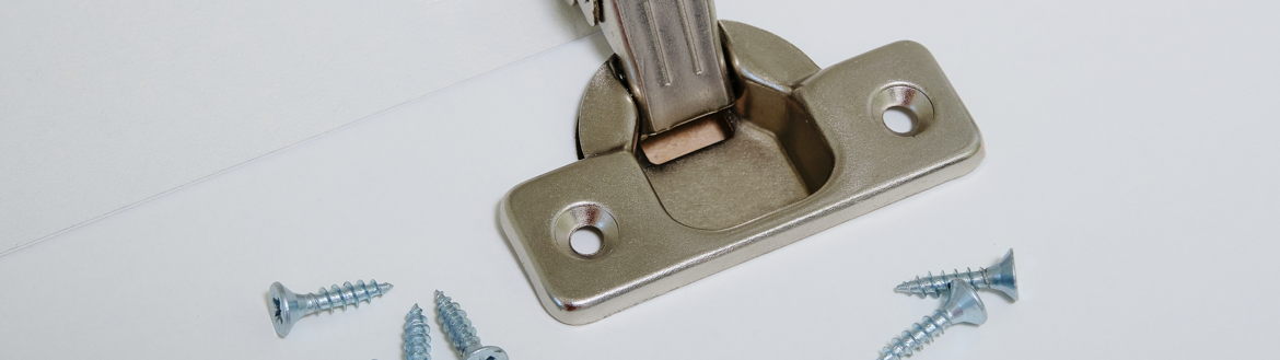 Cabinet hinge.png