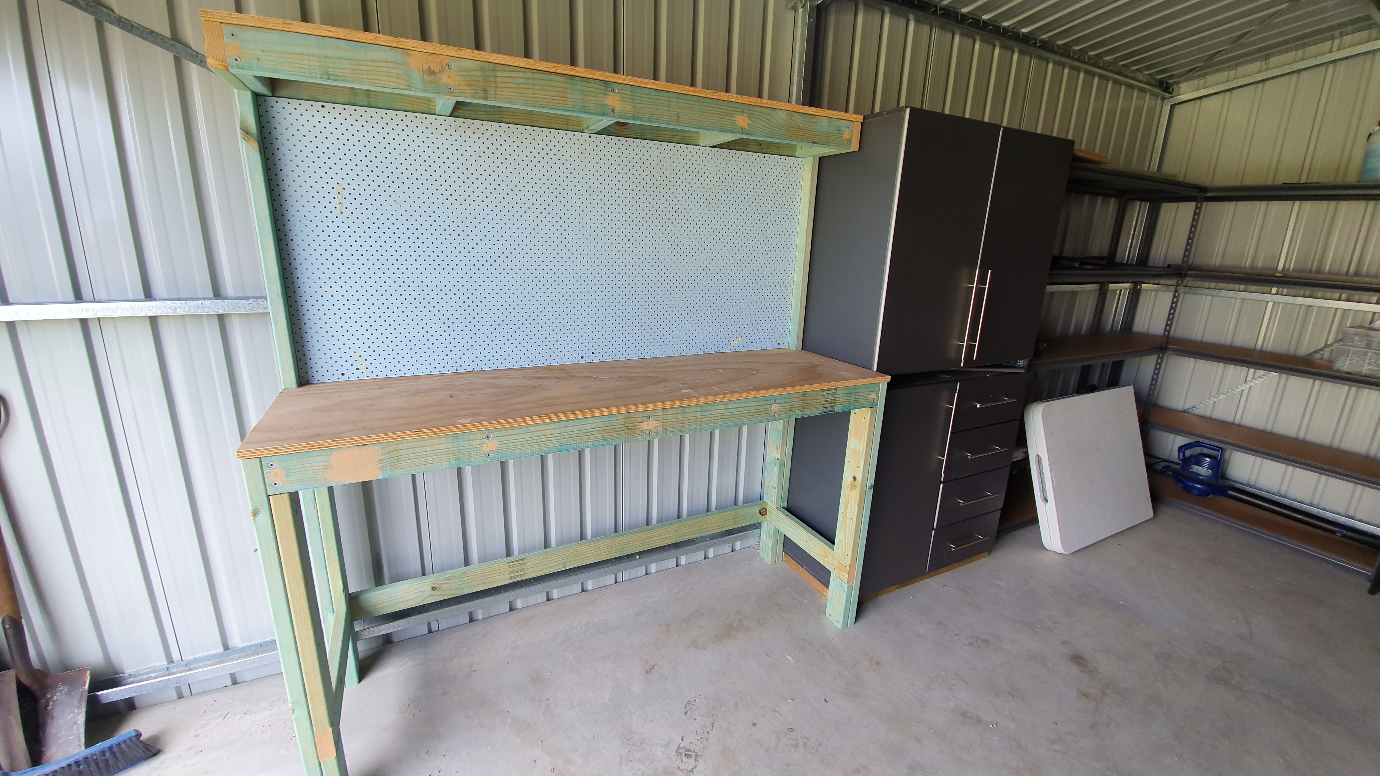 D.I.Y. workbench Bunnings community
