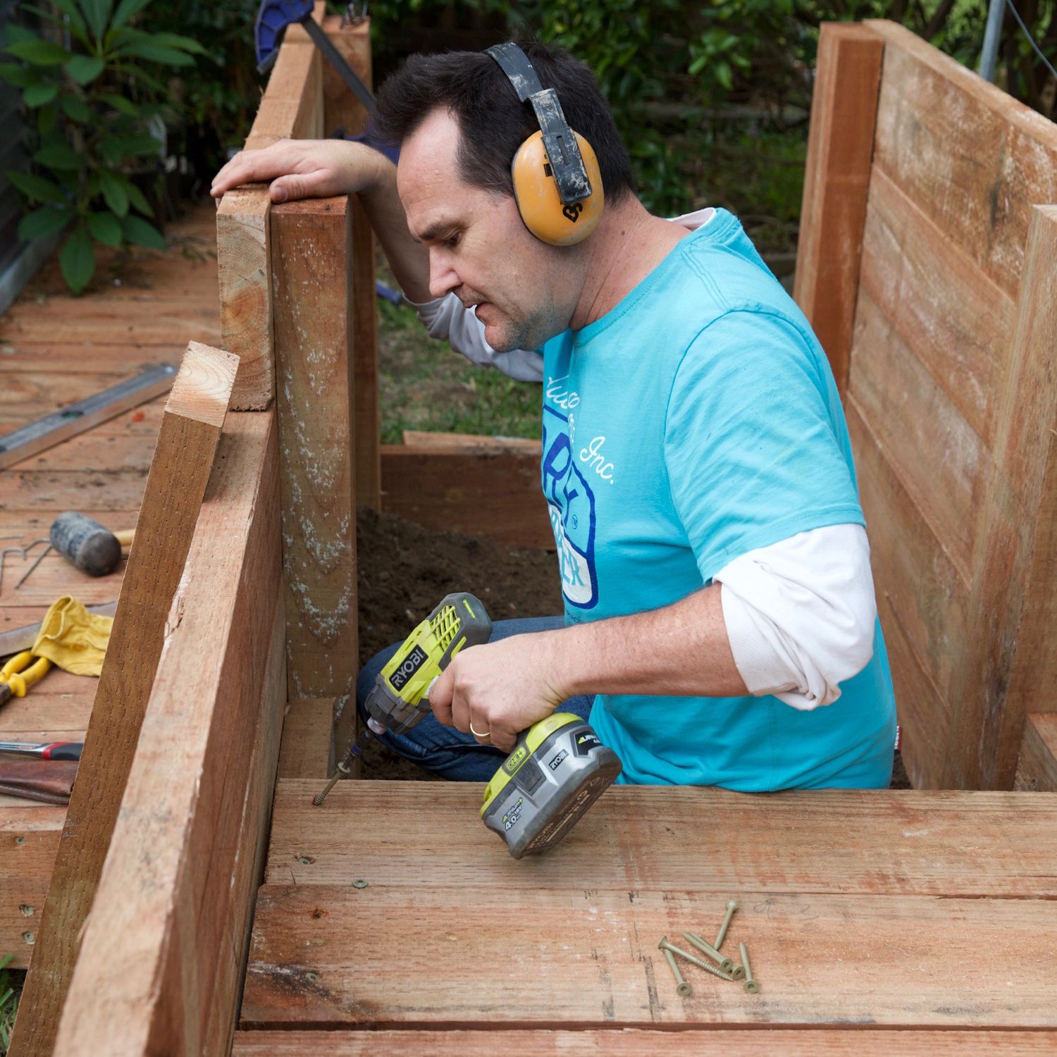 How to build a raised garden bed Bunnings community