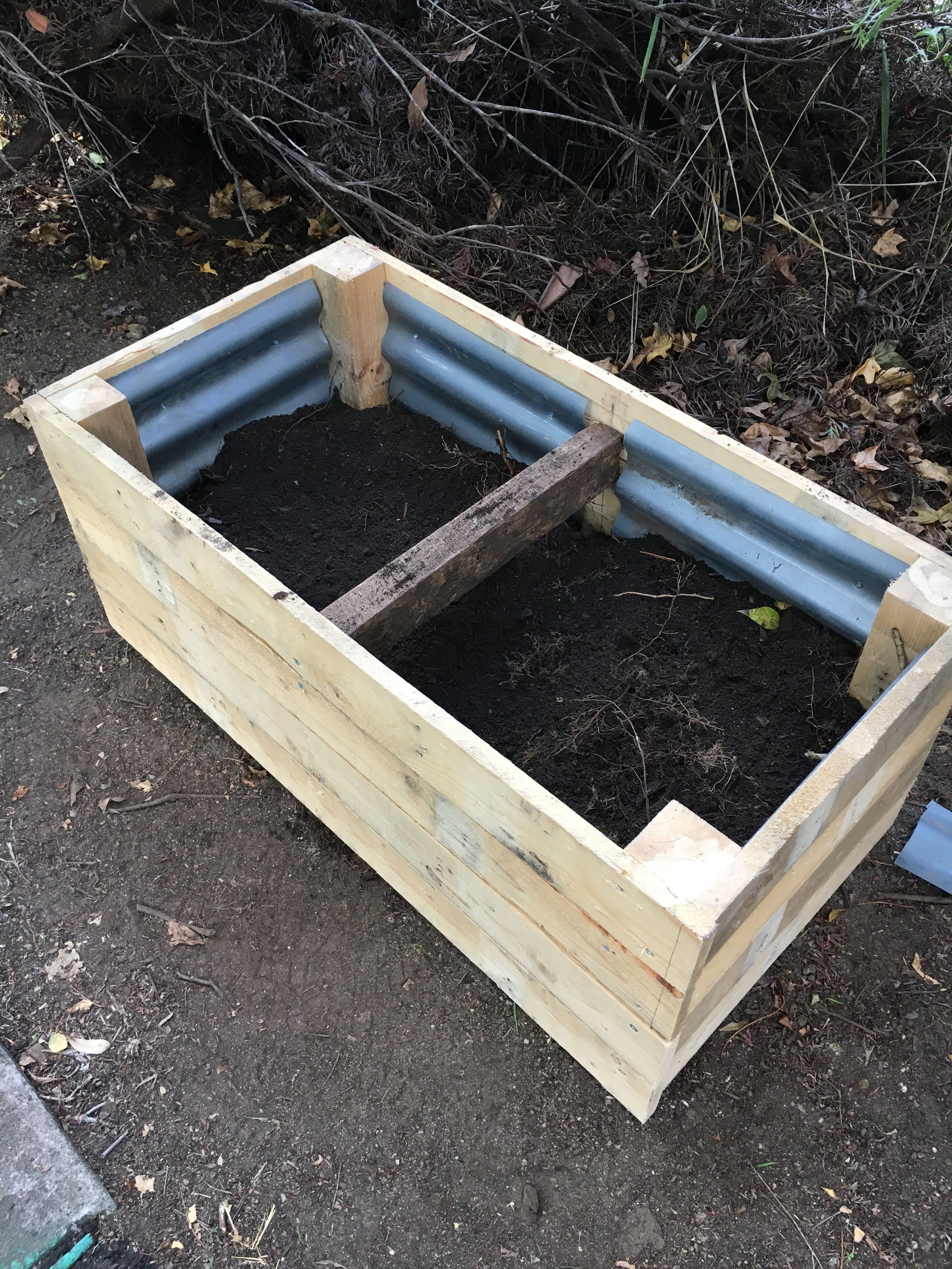 Planter boxes from a pallet Bunnings Workshop community