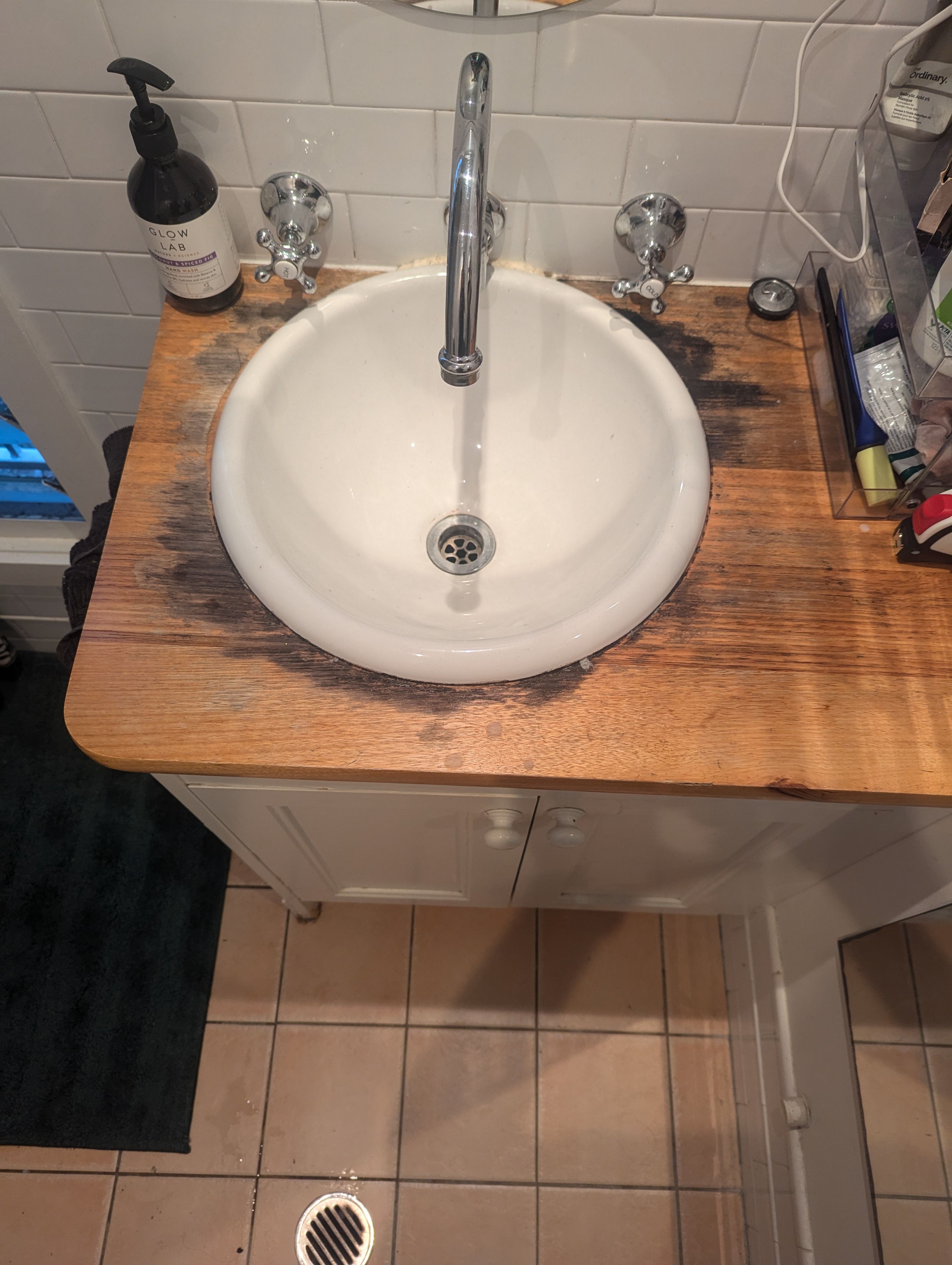 How to fix waterdamaged bathroom vanity... Bunnings community