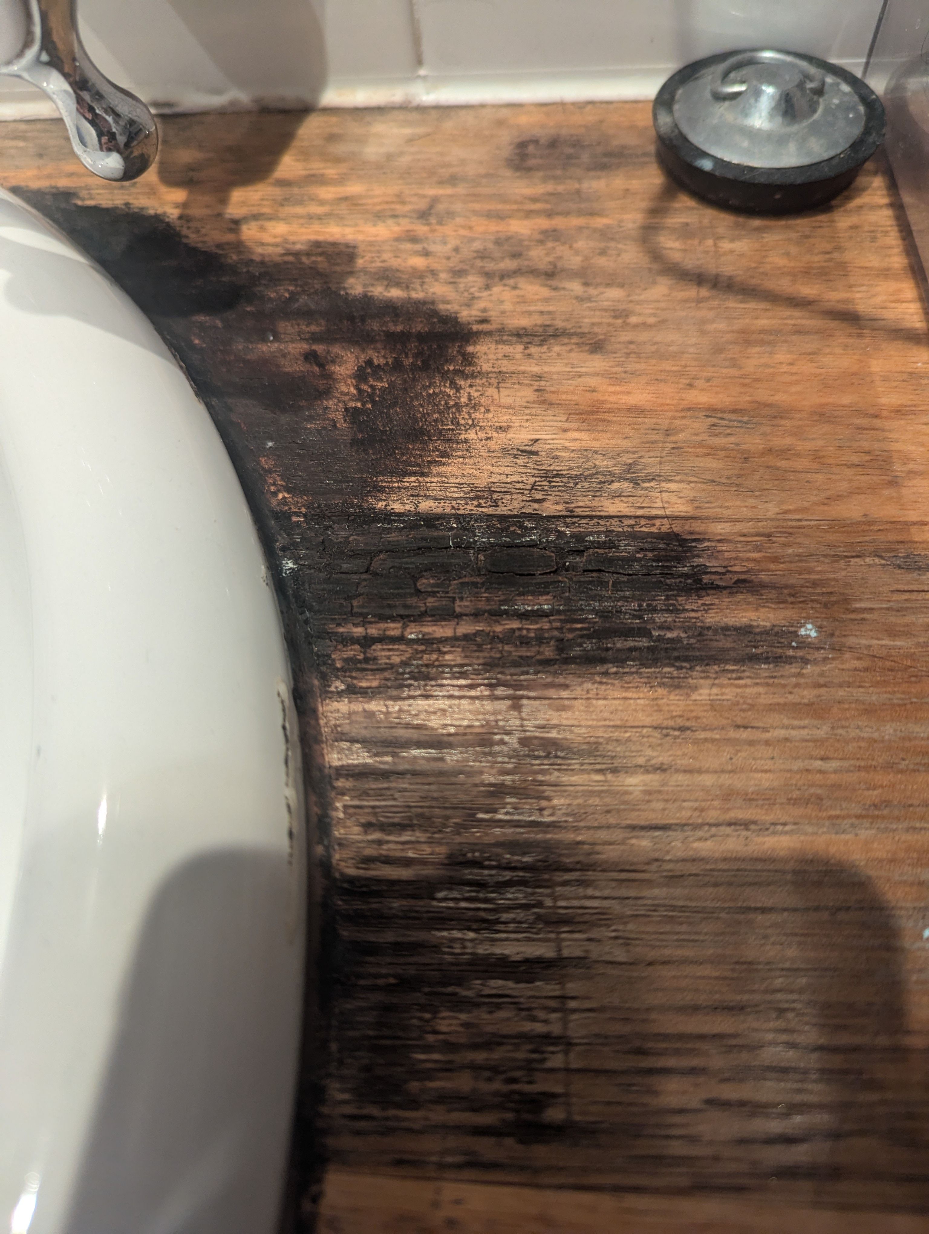 How to fix waterdamaged bathroom vanity... Bunnings community