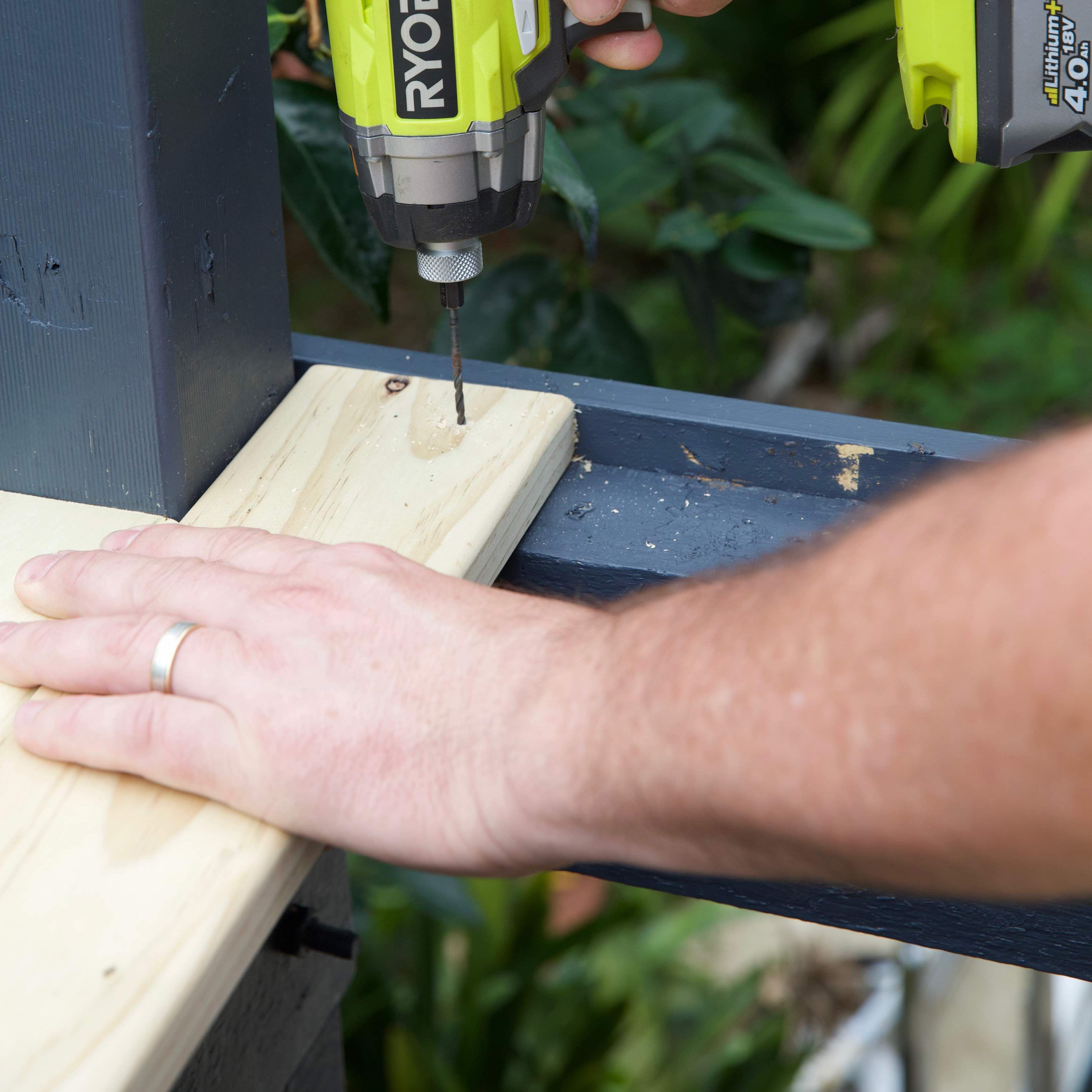 How to renovate a timber deck Bunnings community
