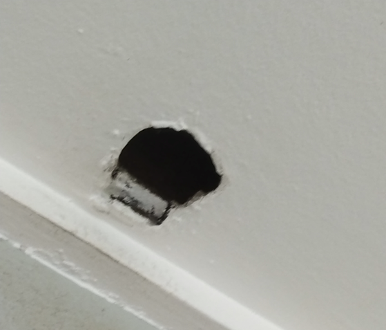 hole in soffit 2