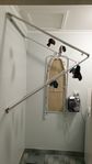 Indoor cloth hanger
