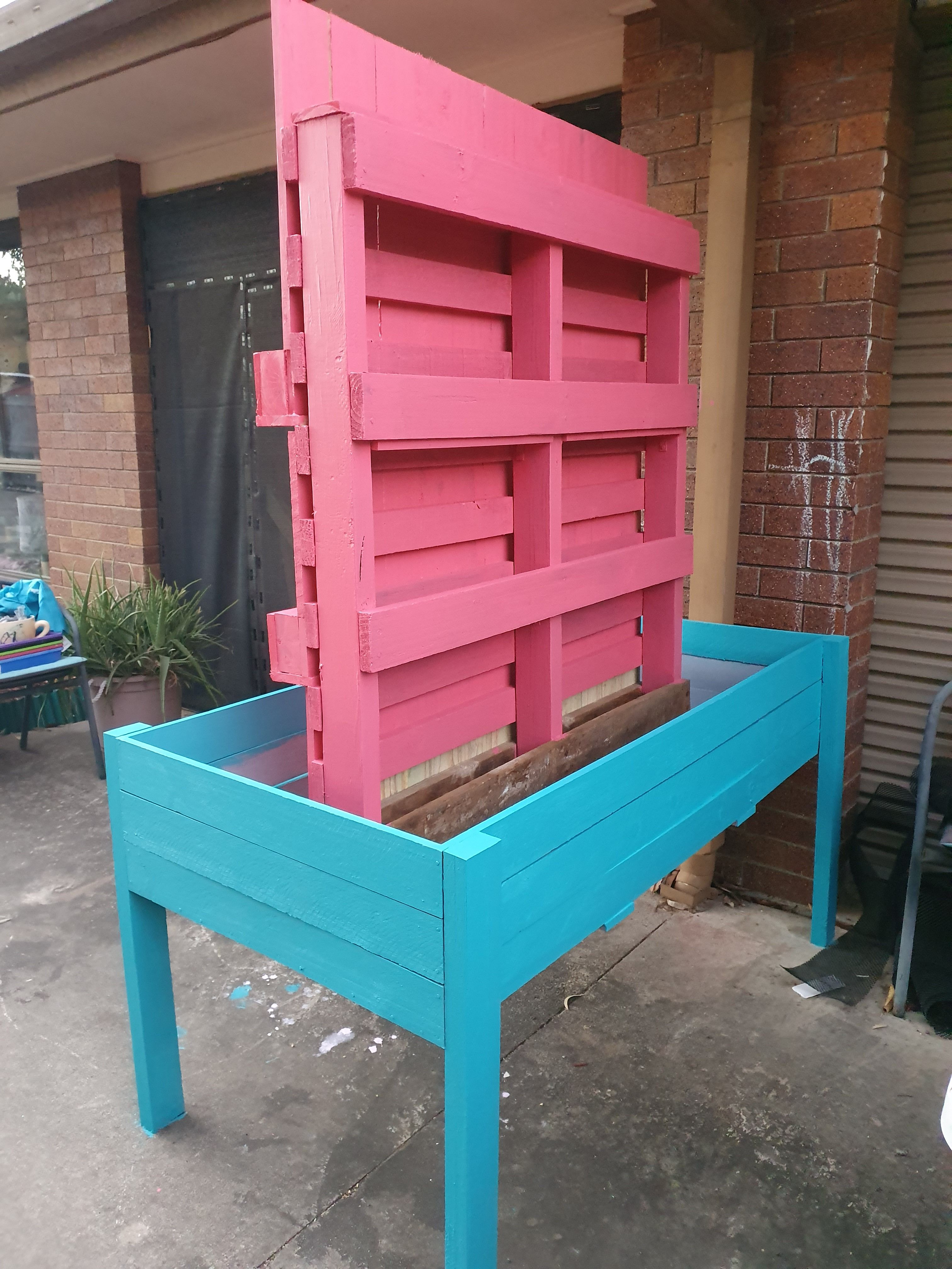 Planter box using pallet and scrap timbe... Bunnings community
