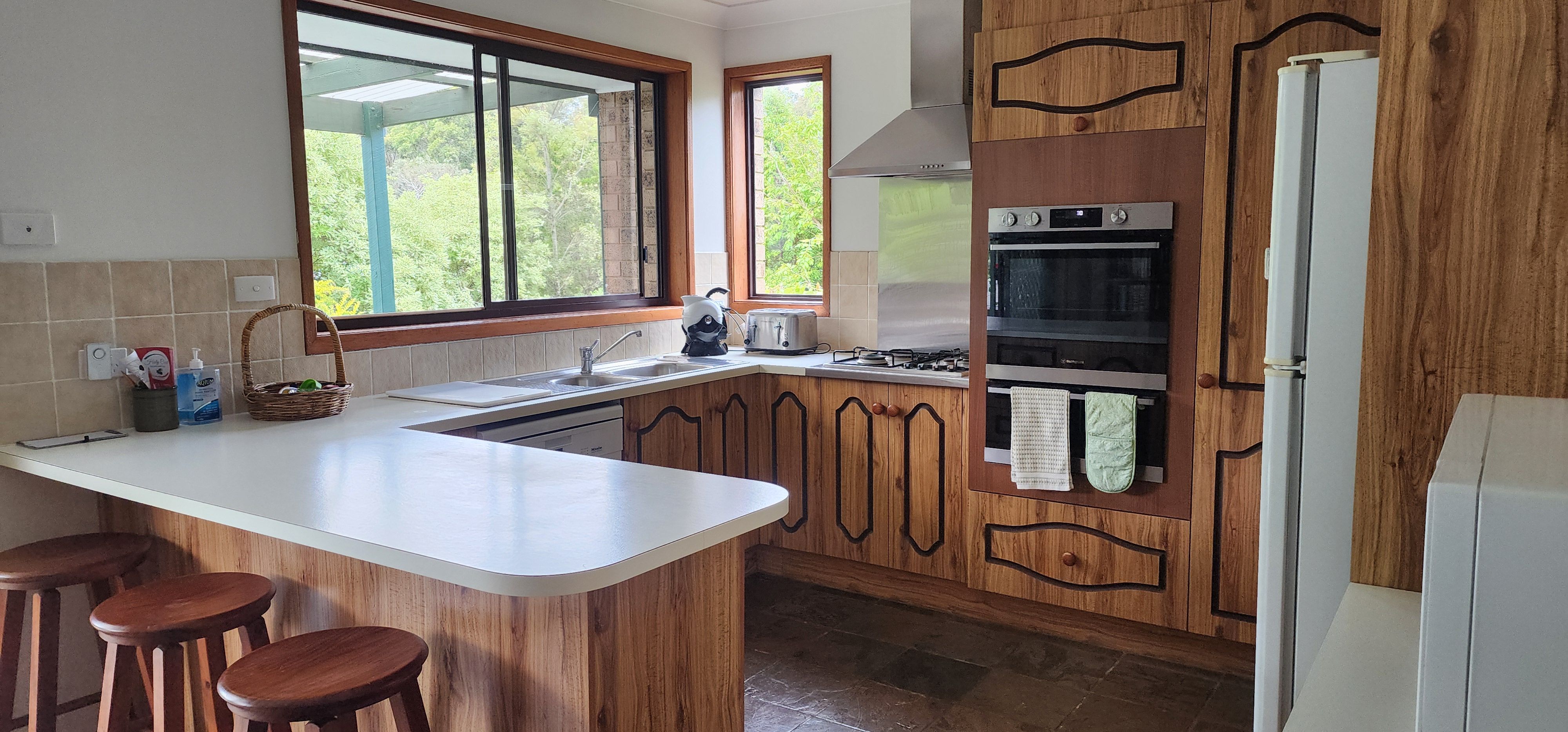 What paint colour for kitchen cabinets? | Bunnings Workshop community