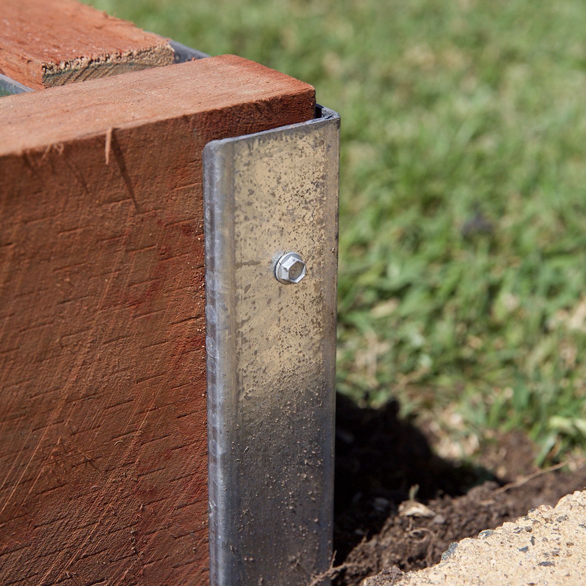 How to build a simple raised garden bed Bunnings community