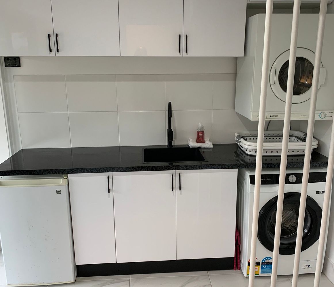 80s laundry reno.JPG