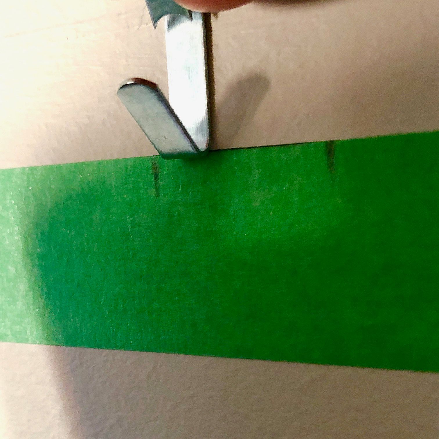 How to hang a picture Bunnings community