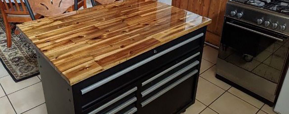 Kitchen island using tool trolley.jpg