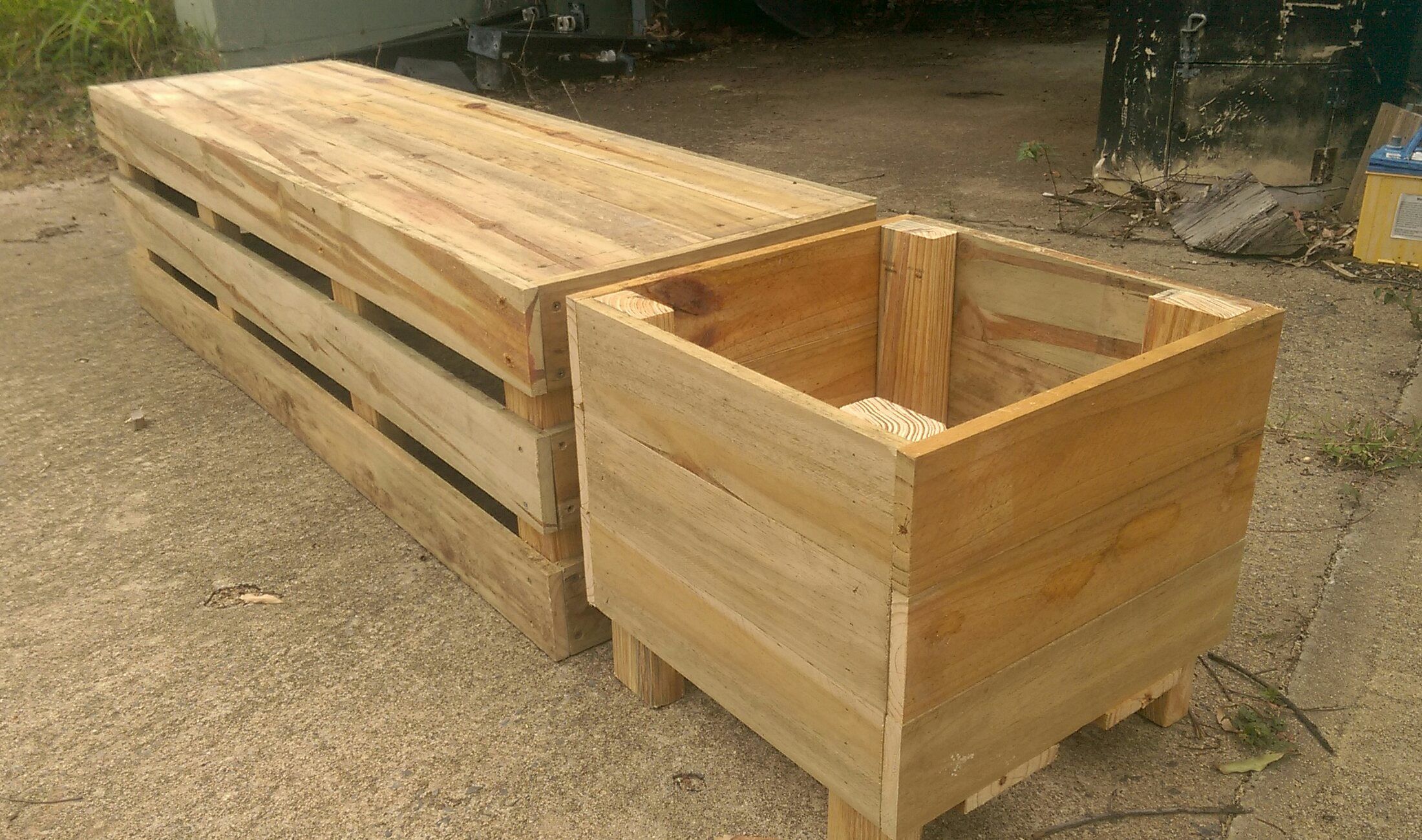 Re bookcase plinth material Bunnings community