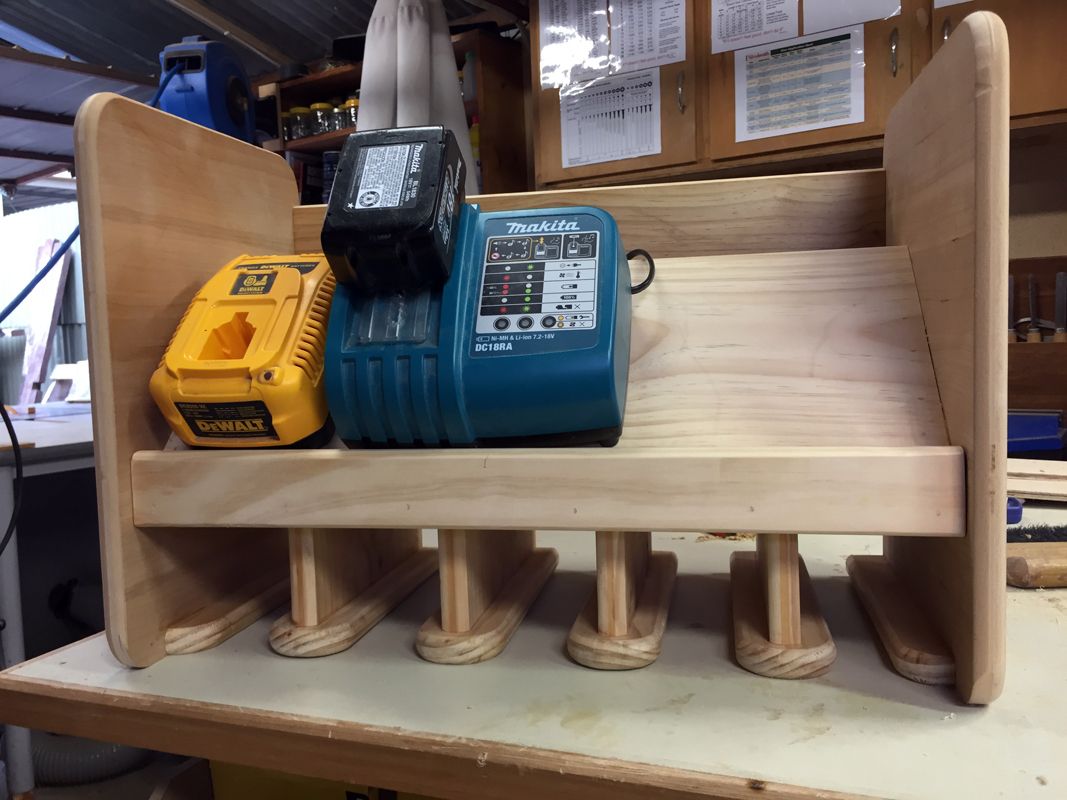 Cordless Drill Charge Station4.jpg