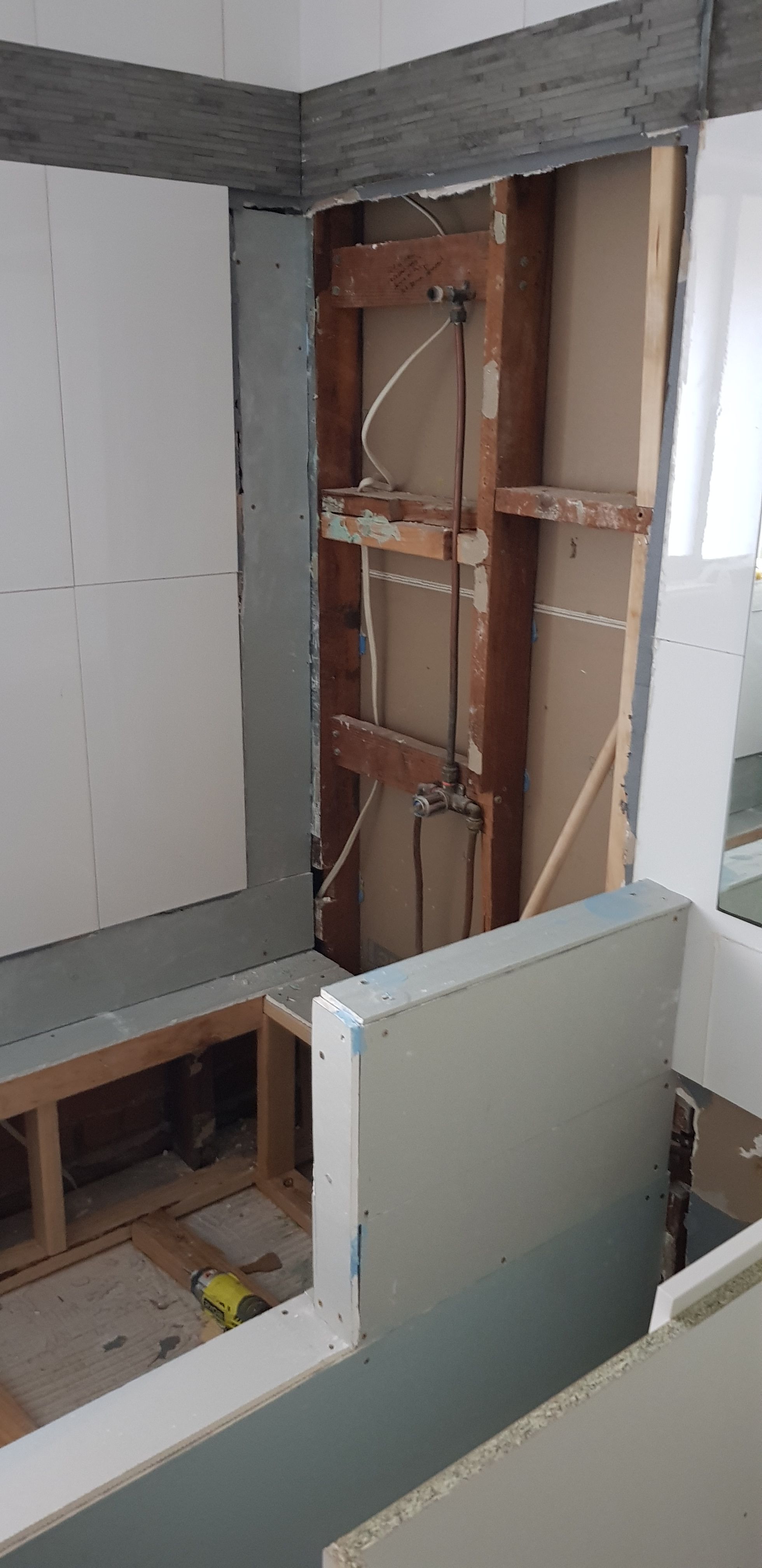 Built in Bath Bunnings community