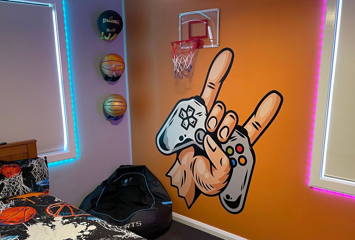 Basketball themed kids room.jpeg