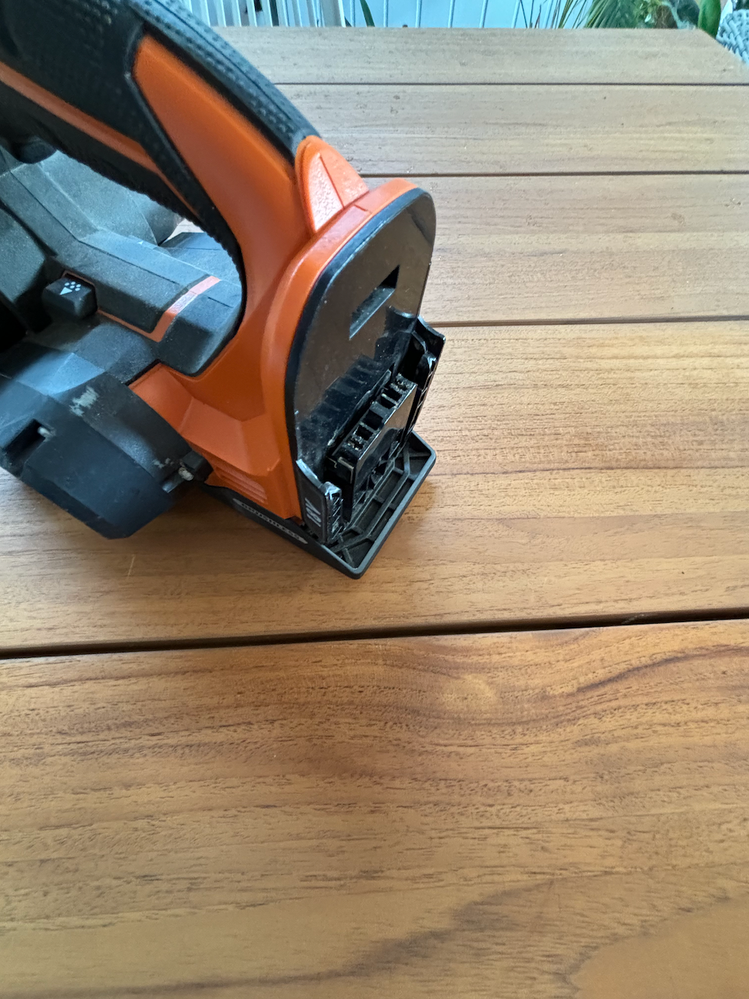 remove the power source