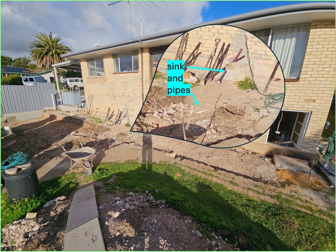 sink and pipes zoomed in.jpg