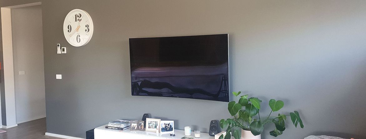 Living room feature wall.jpeg