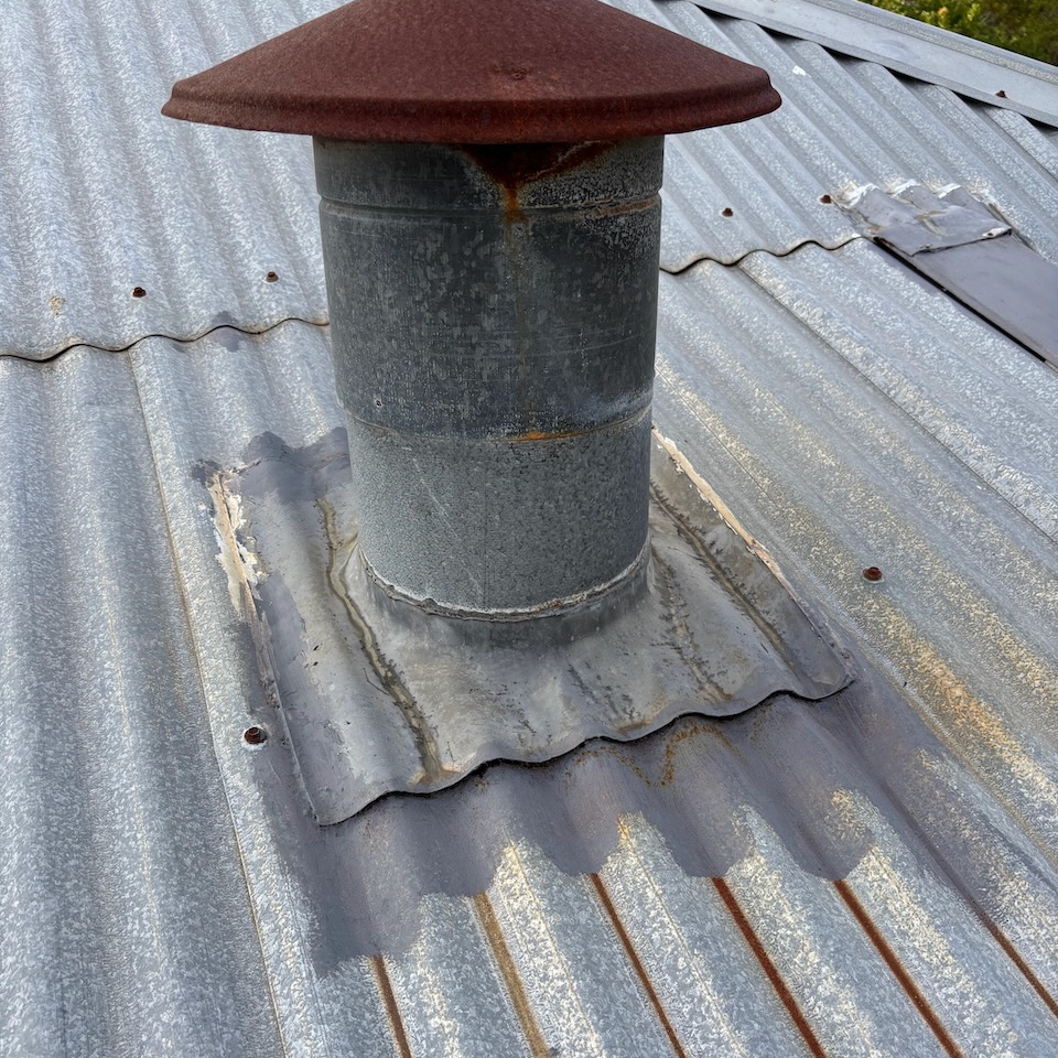 4.2 Pipe flashing around duct.png