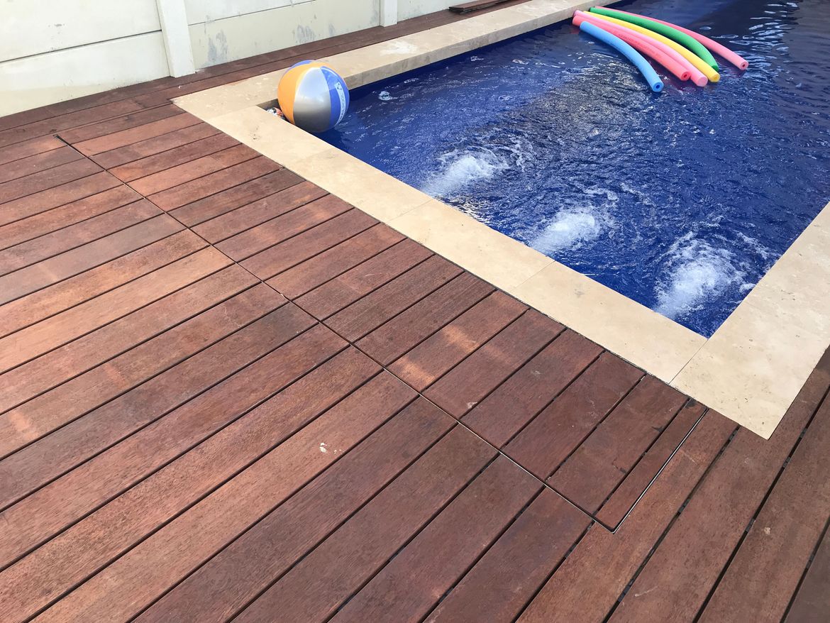 Still not sure how I’m going to hinge the blanket box..