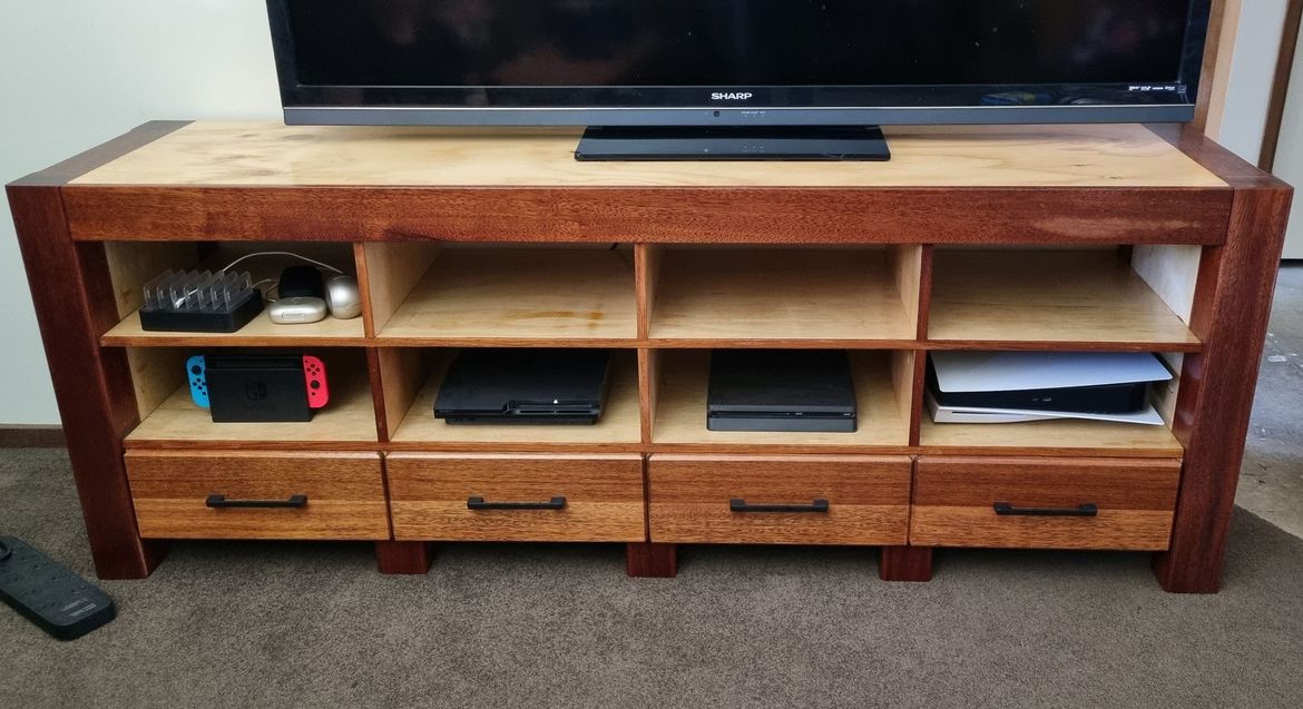 Entertainment unit using Merbau.jpg