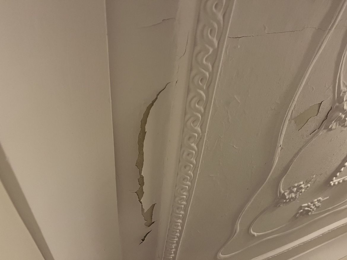 1 Front entry ceiling