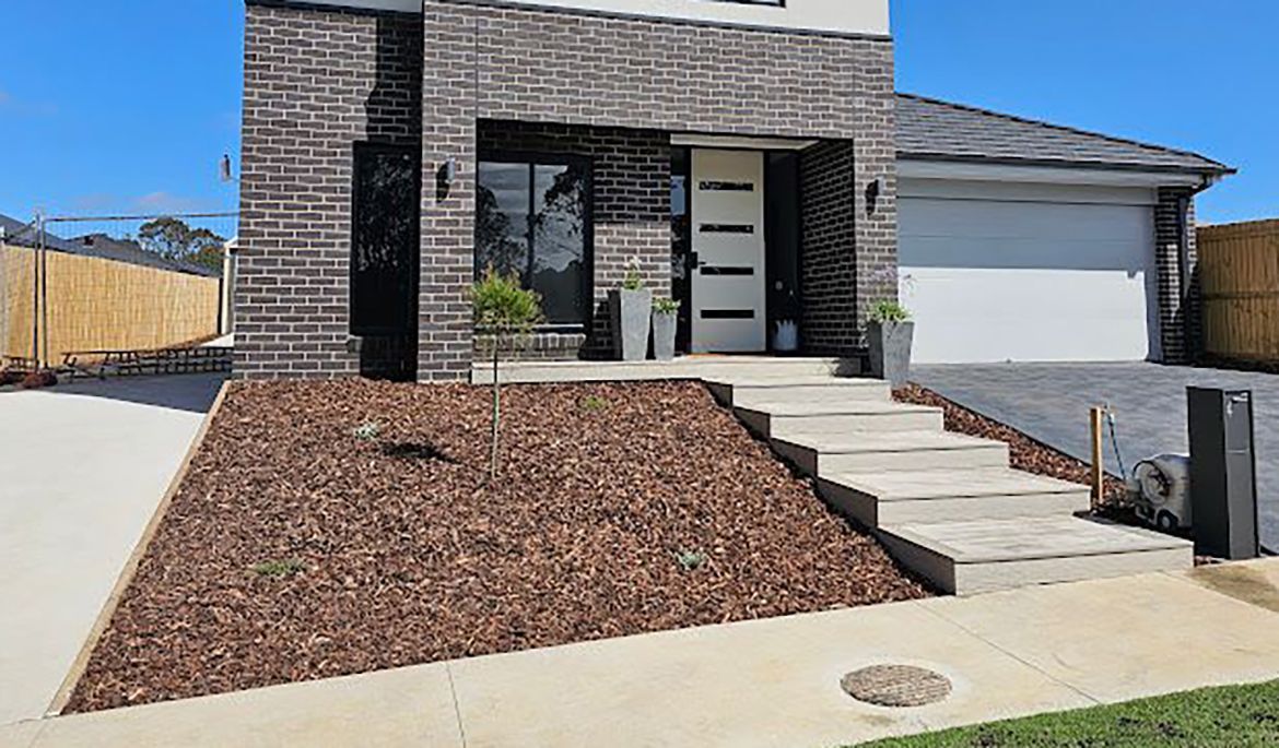 Ekodeck front entry.jpg