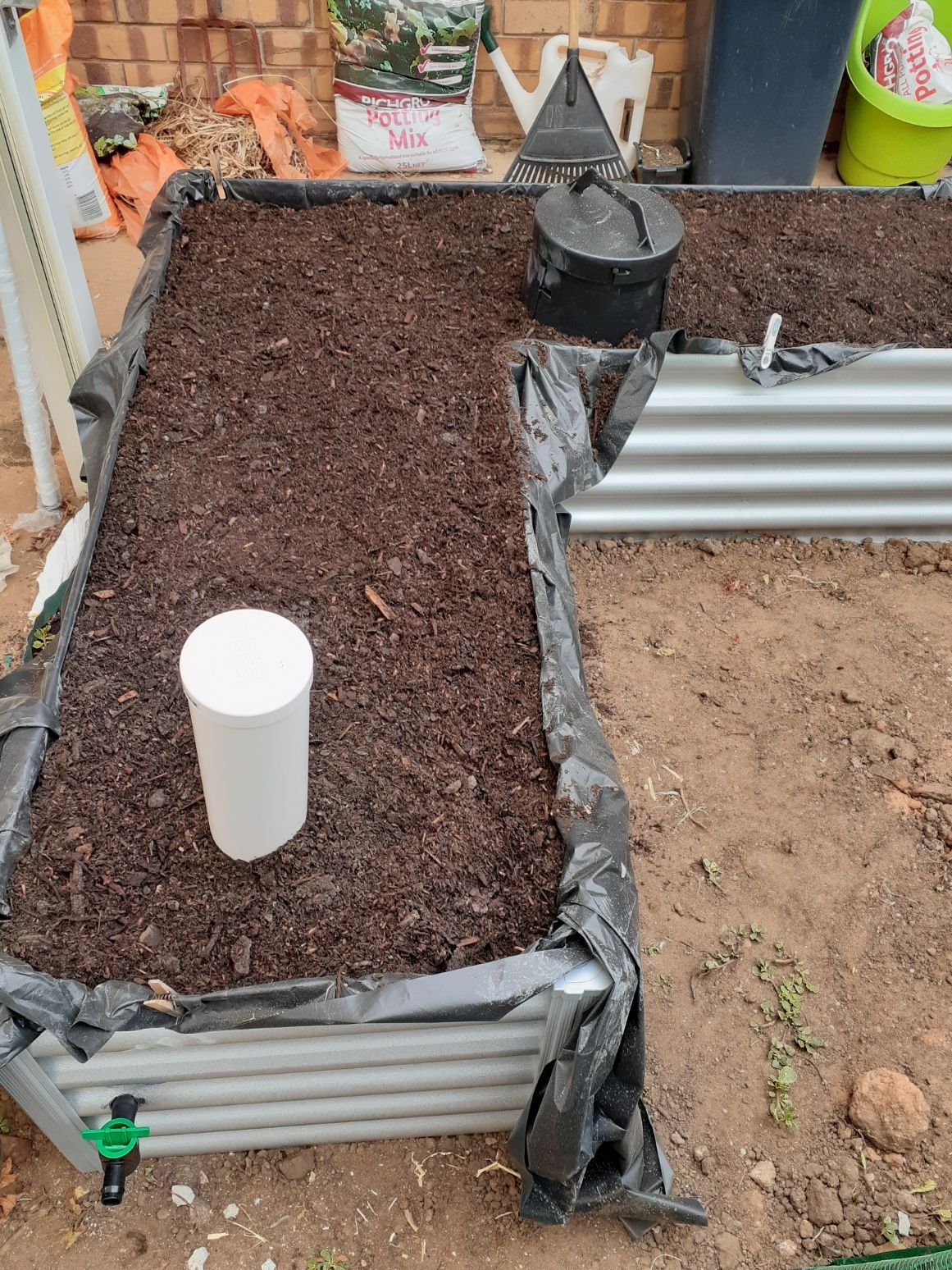 Wicking raised garden bed Bunnings community
