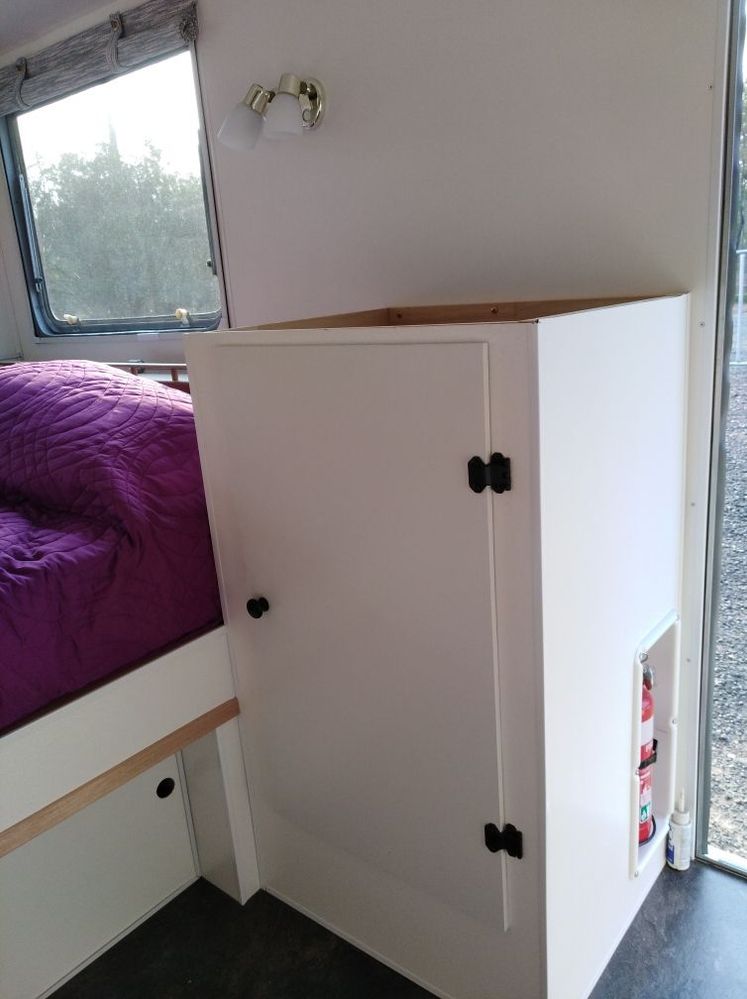 The wet panel joiners, corners and capping from Bunnings make tidy corners and edges