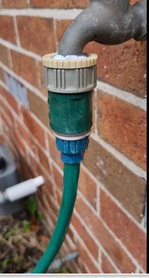 Ozito pressure washer tap leak.jpg