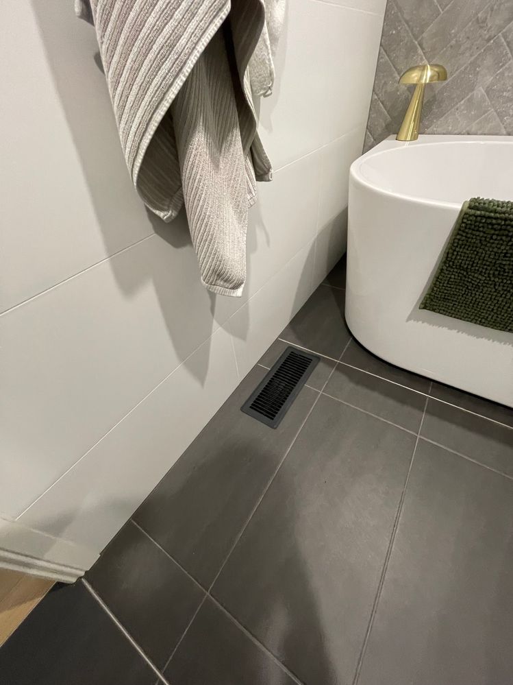 Ducted heating vent position