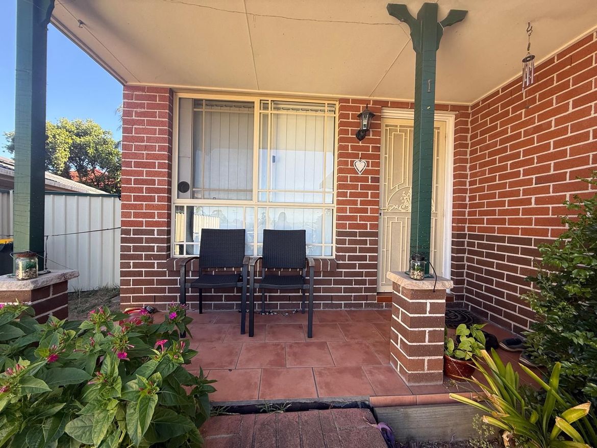 WhatsApp Image 2025-12-03 at 09.58.58_1de6b992.jpg