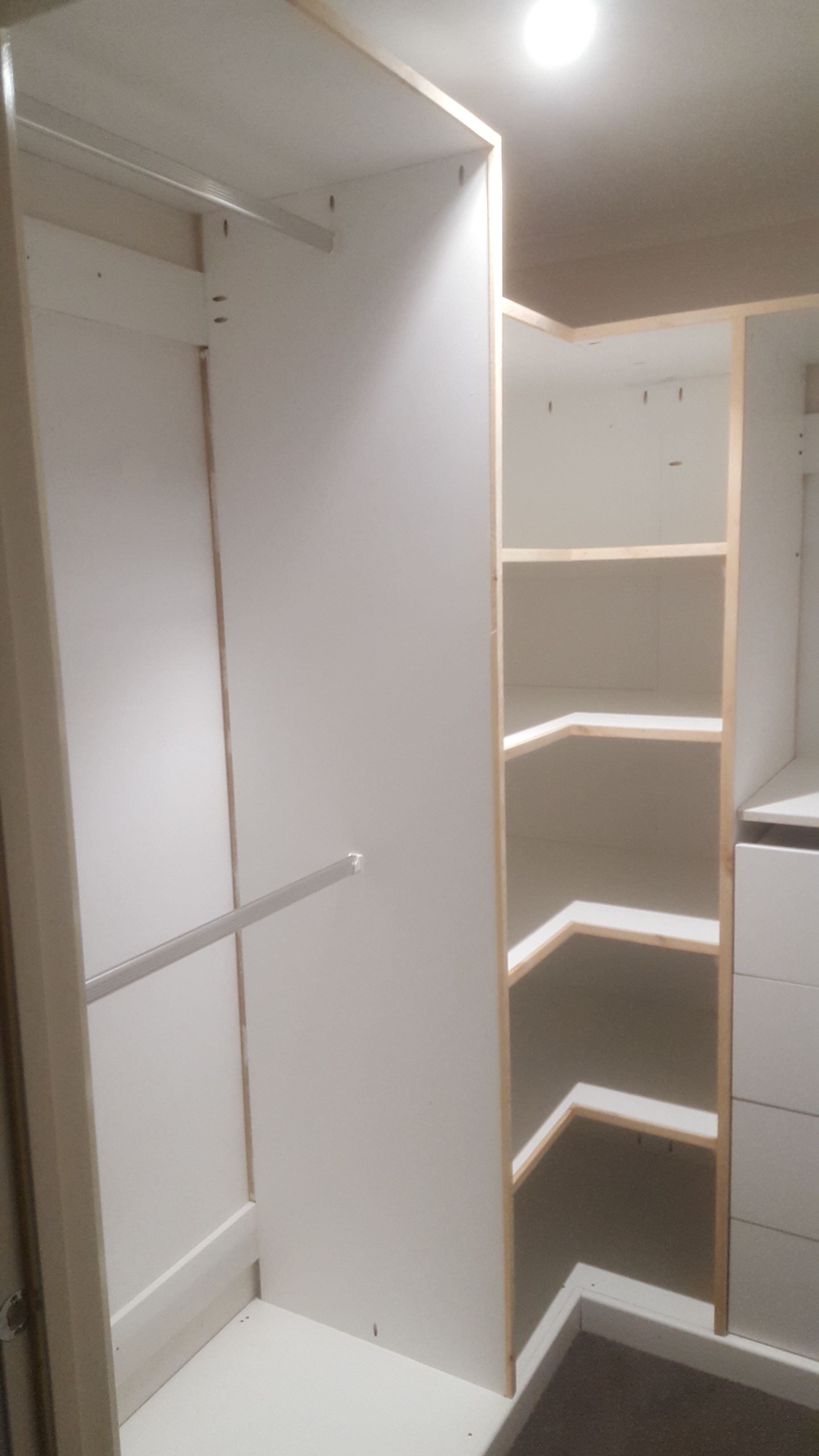 Walk in robe Bunnings community