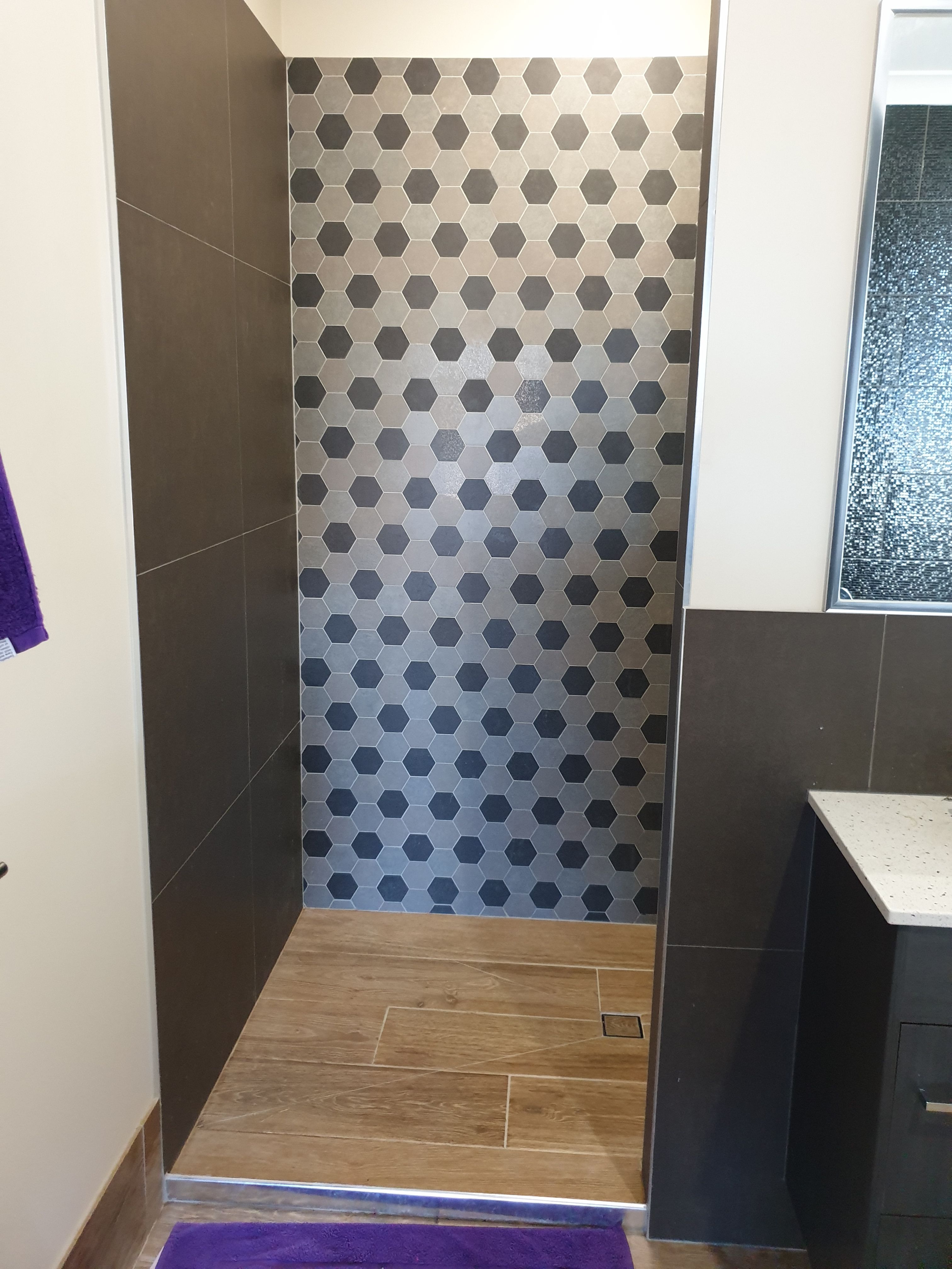 how to fit shower screen door Bunnings community