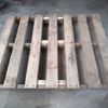2.1 Select a sturdy base pallet with minimal damage..jpg