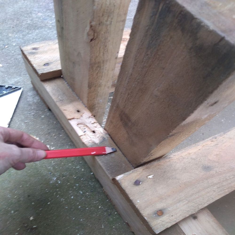 4.1 Mark height of runner..jpg