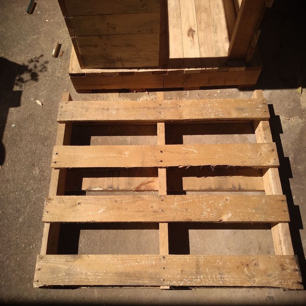 11.1 Pallet for shop base..jpg