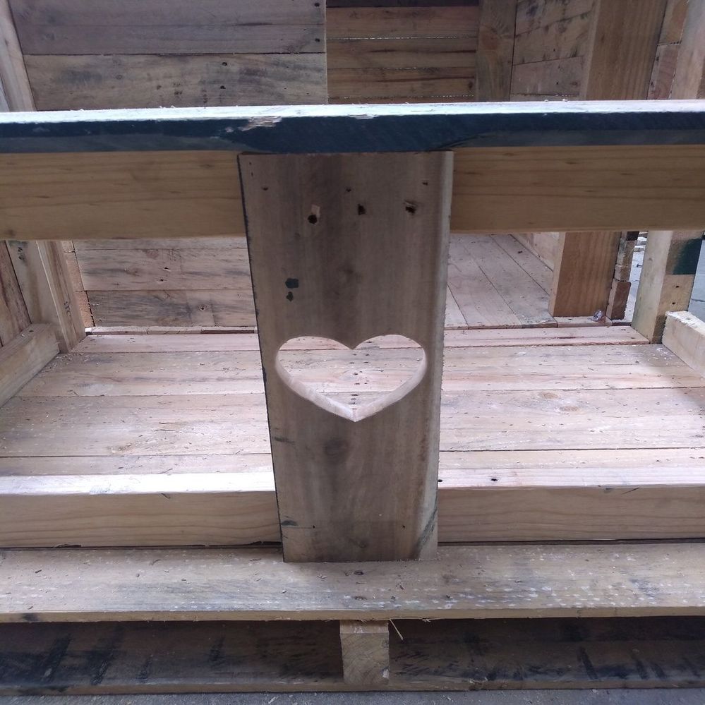 16.3 Feature cut-out..jpg