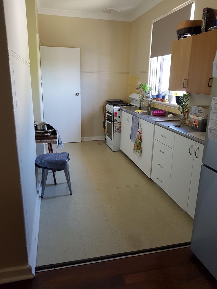 ORIGINAL KITCHEN.jpg