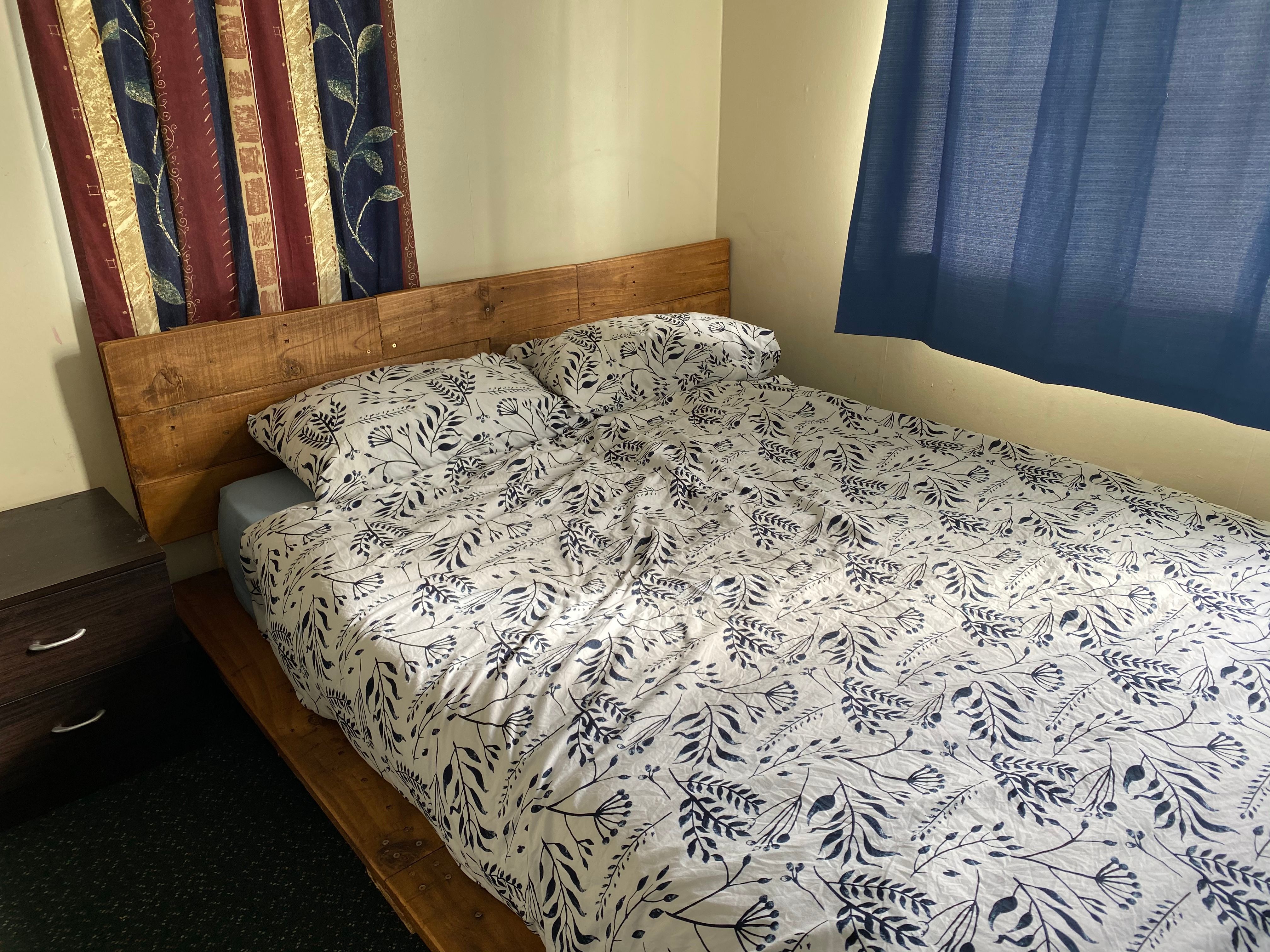 Bed frame from pallets Bunnings community