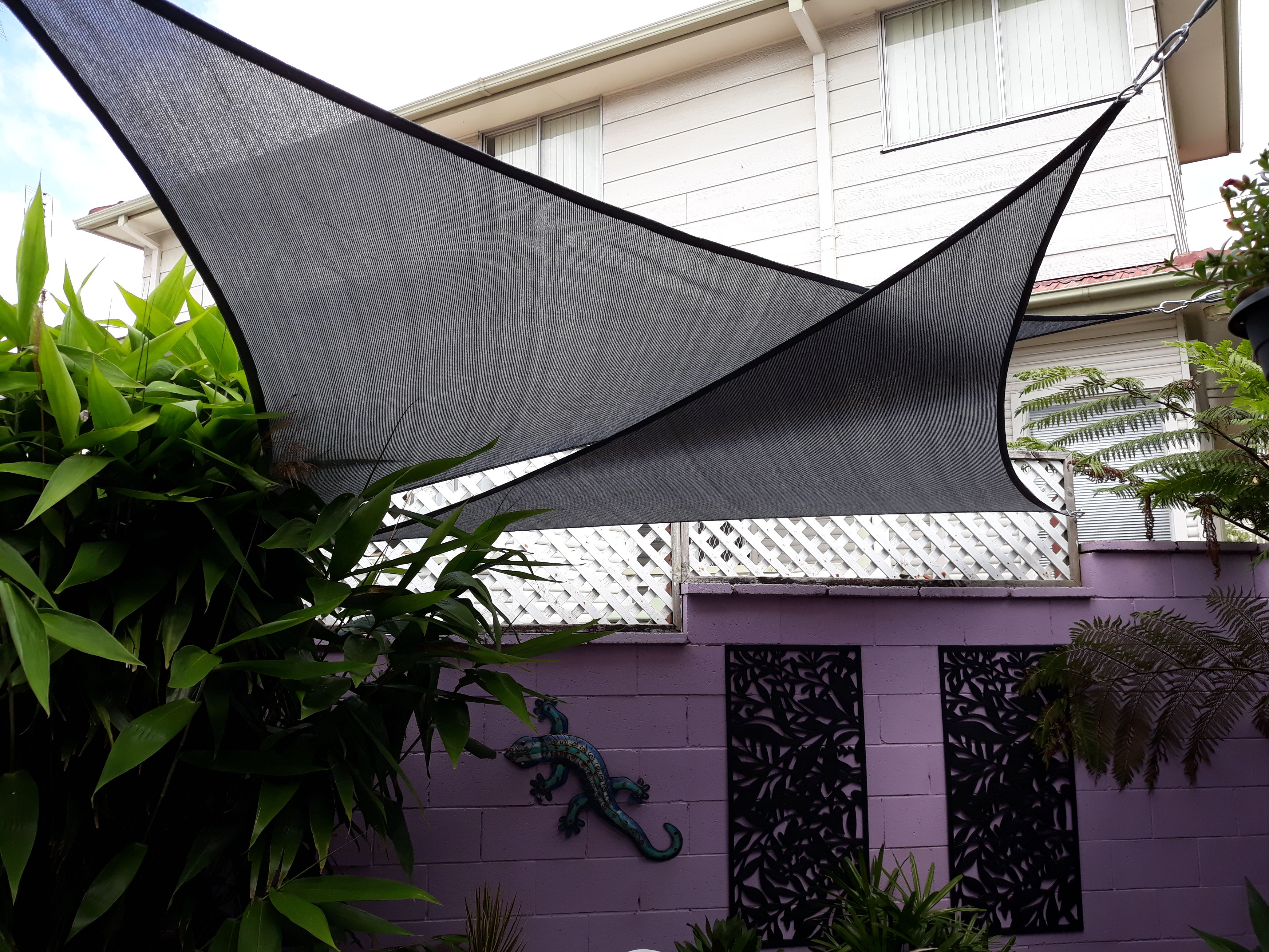 Shade sails for the courtyard Bunnings community