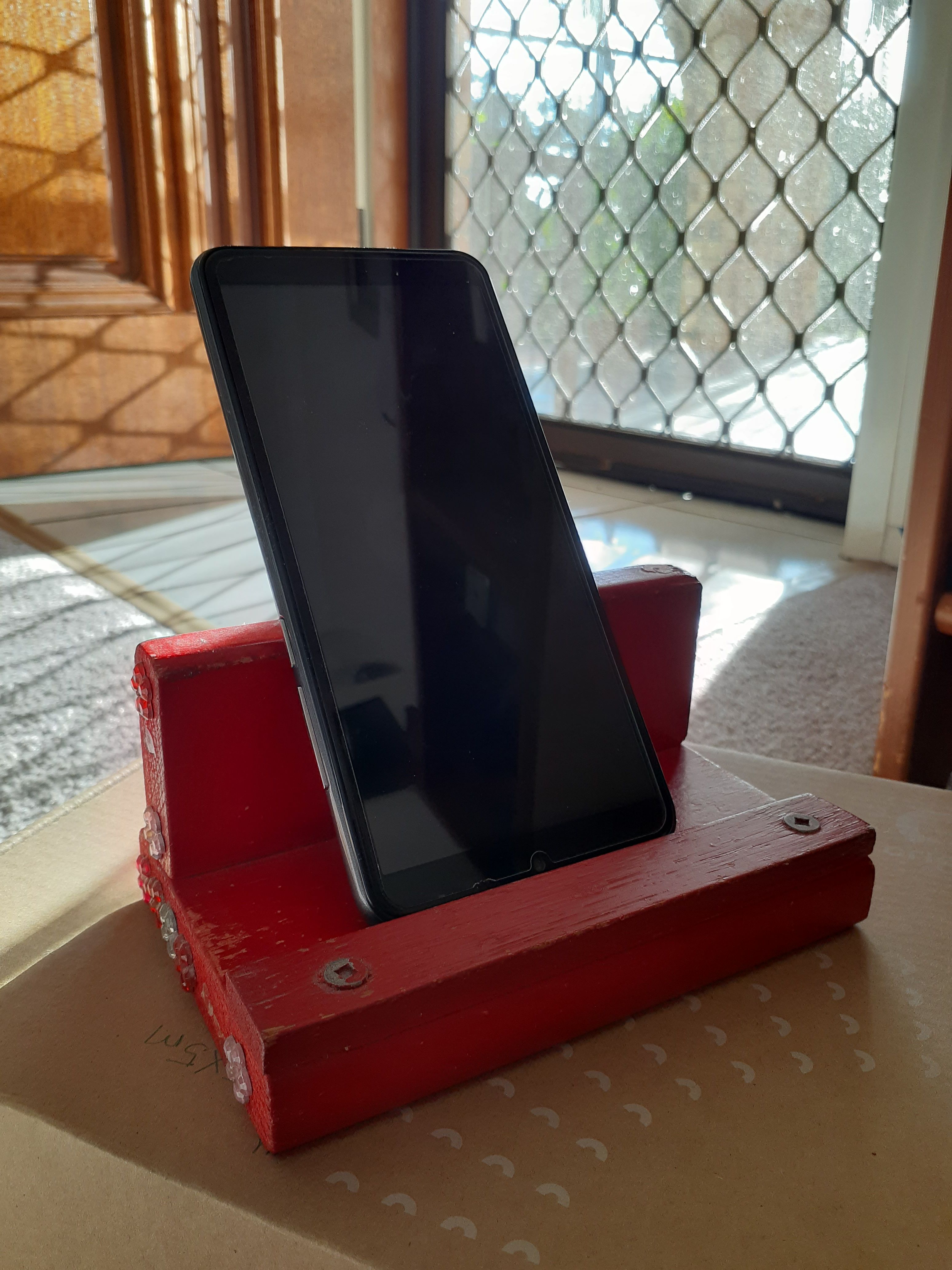 Weekend project mobile phone holder Bunnings community