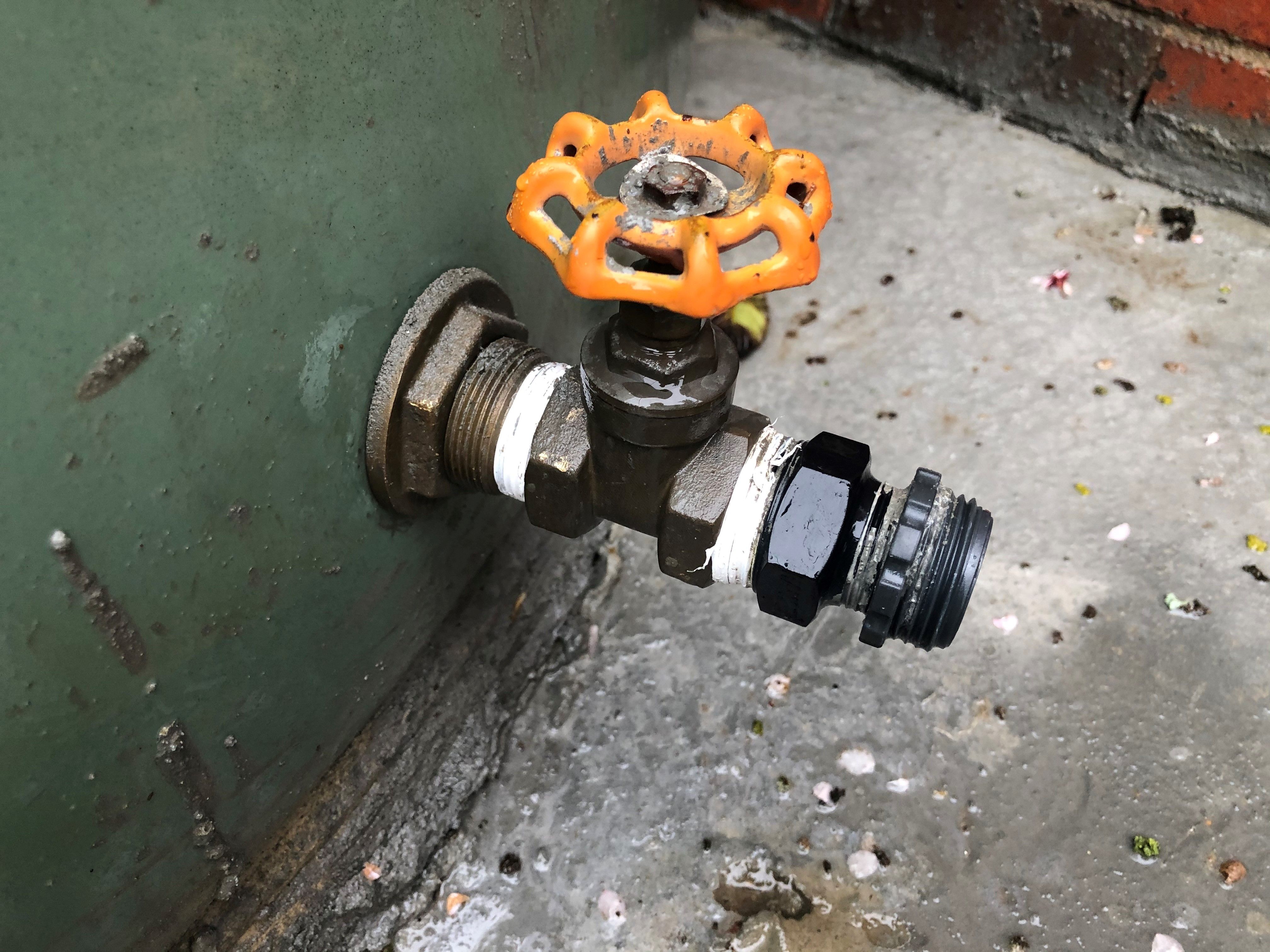 Solved Fix water leak from Rainwater tank Bunnings community