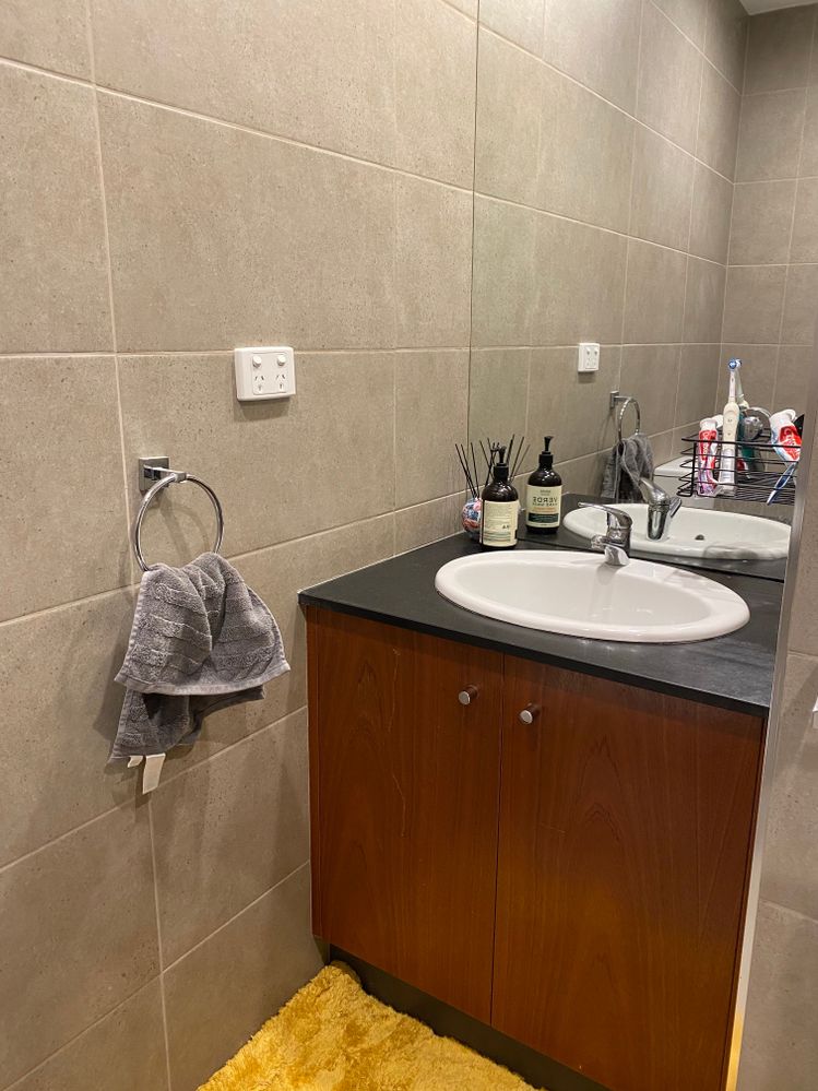 Solved Replacing The Vanity Countertop, Replace Bathroom Vanity Benchtop