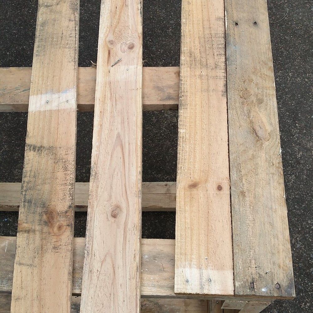 4.1 Begining to lay boards.jpg