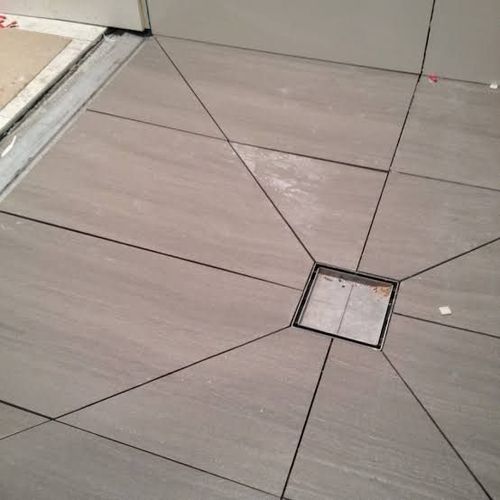 Constructing A Curbless Shower, How To Lay A Tile Shower Floor