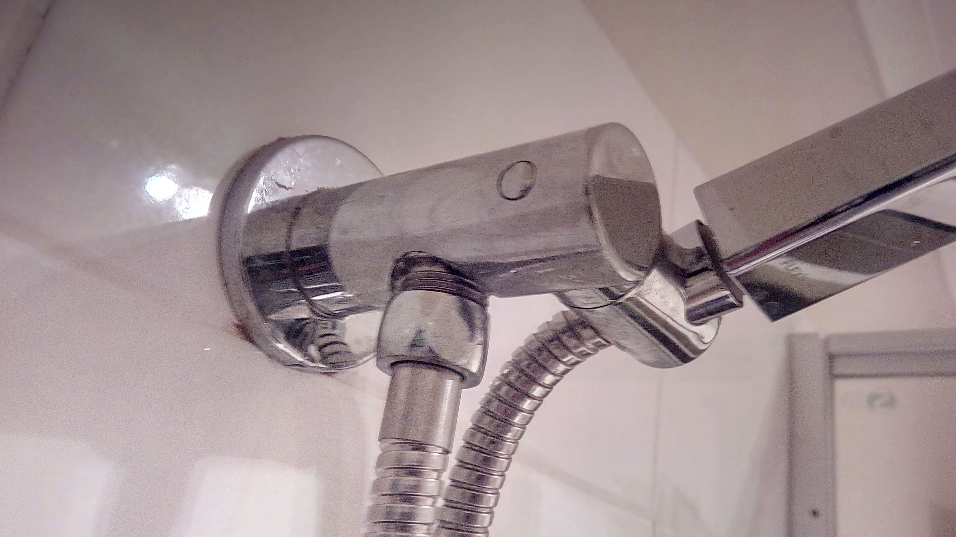 How to fix a leaking shower tap? Bunnings community